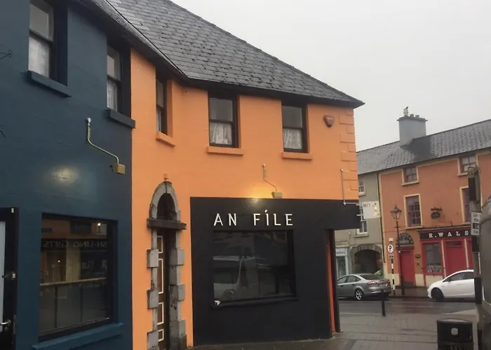 An File * Westport